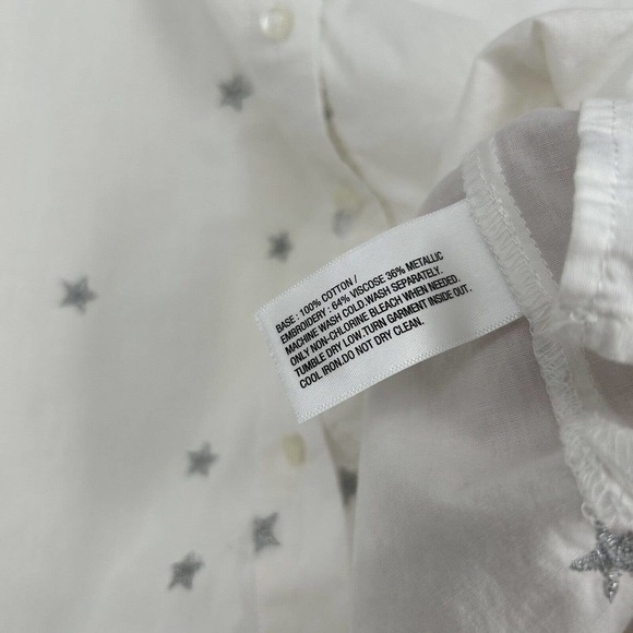 Lucky Brand Off The Shoulder Top White Silver Star Embroidered Button Up Size M - Picture 11 of 11